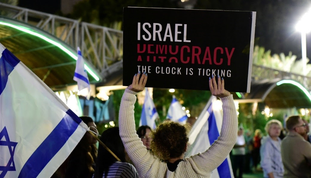 [ADRN Issue Briefing] Sustained Confidence in Democracy Despite War in the Middle East