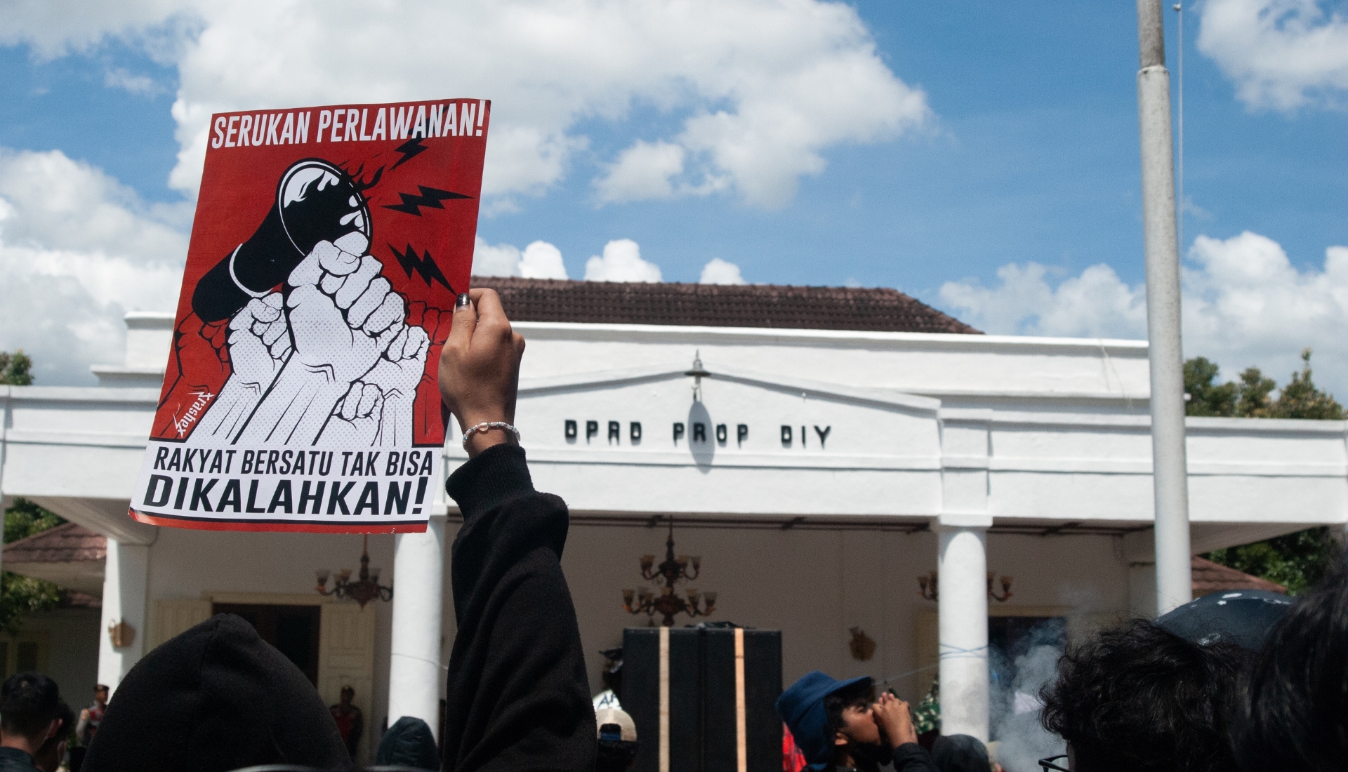 [ADRN Issue Briefing] Indonesian Parliament Passes Law Expanding Military’s Role in Government